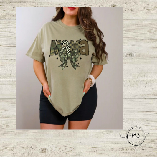 Camo mama with bow